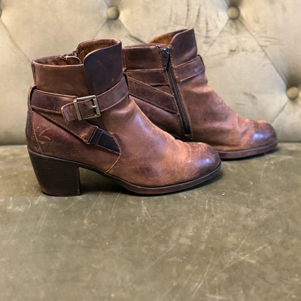 Women’s B.O.C Shea leather Booties